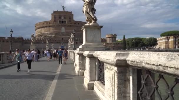 Roma Itália 2018 Ponte Sant Angelo Roma Castel Sant Angelo — Vídeo de Stock