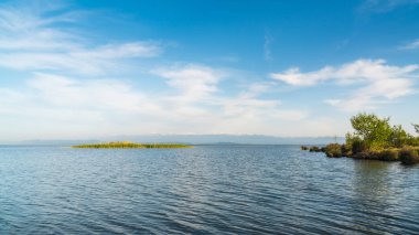 Lake Paleostomi, Poti, Gürcistan adada güzel görünümü.