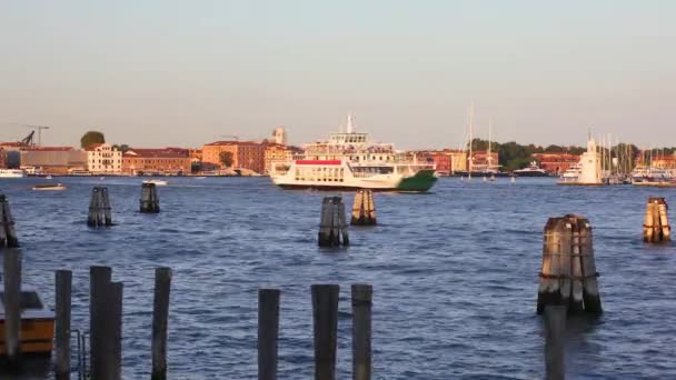 Visa Till San Giorgio Maggiore Venedig Gondoler Venedig Italien — Stockvideo