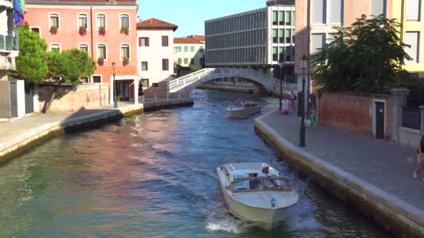 Venezia Italia 2018 Barche Negli Stretti Canali Venezia — Video Stock