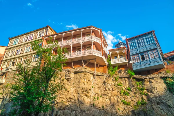 Maisons Traditionnelles Colorées Avec Balcons Sculptés Bois Dans Quartier Abanotubani — Photo