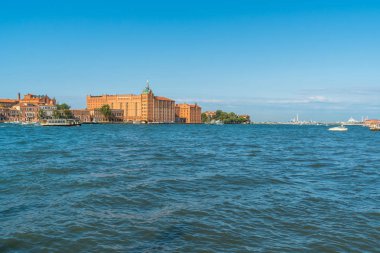Venedik manzarası güzel. Giudecca Adası. Gradn kanal. Bölge Veneto. İtalya.