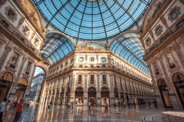 Milán Italia 2018 Interior Galería Vittorio Emanuele Plaza Duomo Centro — Foto de Stock