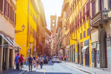 Florence, İtalya - 24.08.2018: eski Florence, sokaklarda.