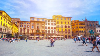 Florence, İtalya - 24.08.2018: eski Florence, sokaklarda.