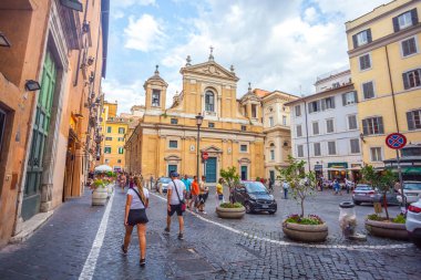 Rome, İtalya - 23.06.2018: küçük kilise, Roma şehir.