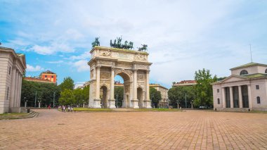 Barış kemer veya kapı Sempione Milano, Sempione Parkı yakınındaki.