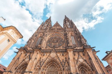 St. Vitus Katedrali Prag güzel yaz gün.