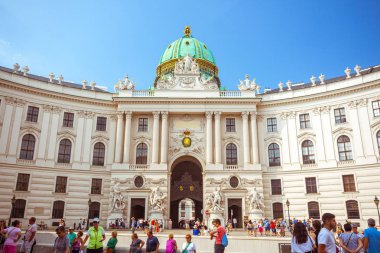 Vienna, Avusturya - 19.08.2018: Atlı arabası veya Fiaker, po