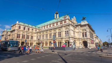 Vienna, Avusturya - 19.08.2018: Cityscape sayısı bir Avrupa'nın en güzel şehri-Viyana. Halk sokaklarda, Viyana şehir yaşamında.