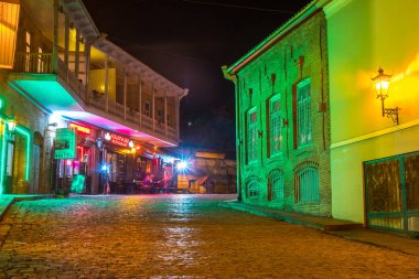 Sighnaghi, Gürcistan - 29.09.2018: Gece, Kaheti bölge Sighnaghi havadan görünümü.
