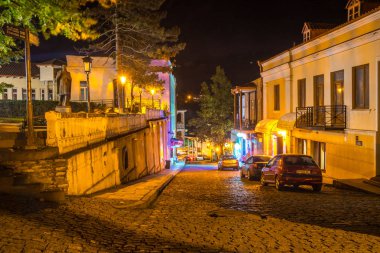 Sighnaghi, Gürcistan - 29.09.2018: Gece, Kaheti bölge Sighnaghi havadan görünümü.