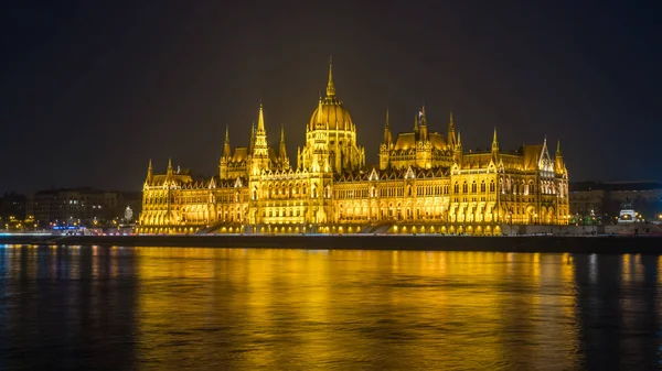 Hongaars Parlementsgebouw Aan Oever Van Donau Boedapest Bij Nacht — Stockfoto