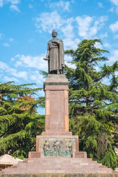 Tbilsi Georgia 2018 Standbeeld Van 12E Eeuw Georgische Dichter Shota — Stockfoto