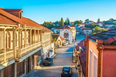 Sighnaghi, Kaheti - 30.09.2018: Ortaçağ kenti Sighnaghi sokakta ya da Signagi. Aşkın şehri olarak da bilinir.