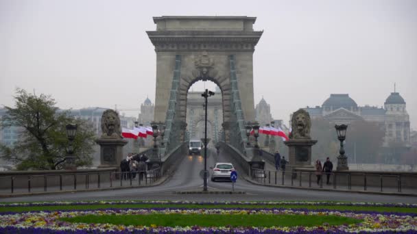 Будапешт Венгрия 2018 Прекрасный Вид Цепной Мост Через Дунай Будапеште — стоковое видео