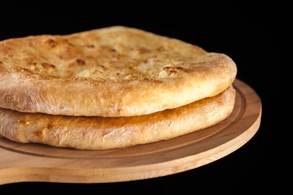 Georgian Traditional Food Khachapuri Wooden Dish Black Background — Stock Photo, Image