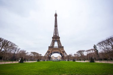Eyfel Kulesi'nden Champ de Mars (Mars'ın alanı, görüntüleme).