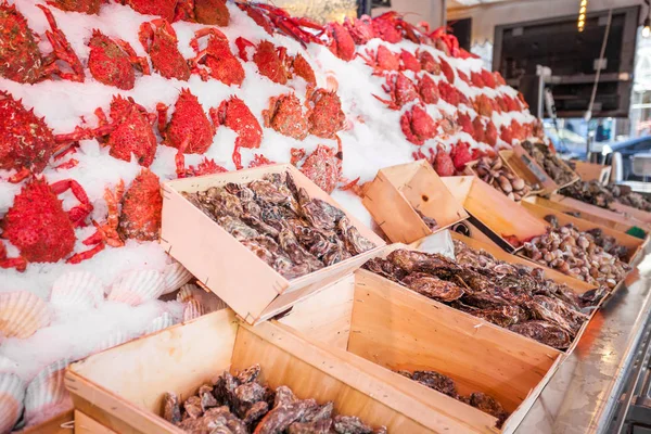 Venkovní Rybí Trh Kraby Krevety Ledě Paříž Francie — Stock fotografie