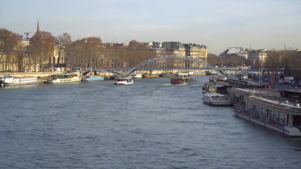 Paris Frankrike 2019 Turist Fartyget Floden Seine Paris — Stockvideo