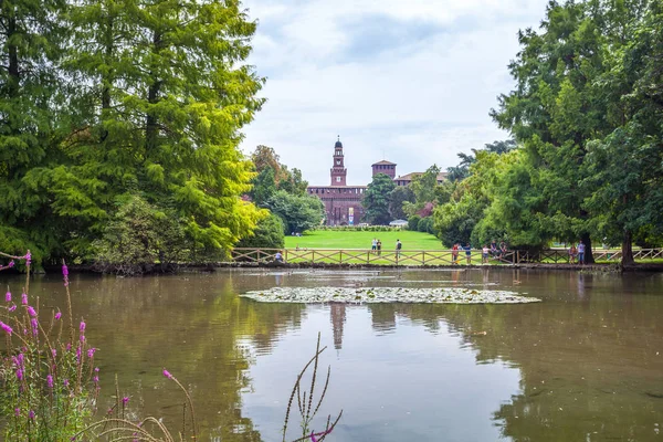 Famoso Parque Sempione Milán Castillo Sforzesco — Foto de Stock