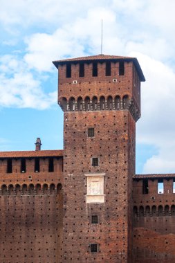 Sforza Kalesi (Castello Sforzesco) bir kalesidir, Milano, İtalya.