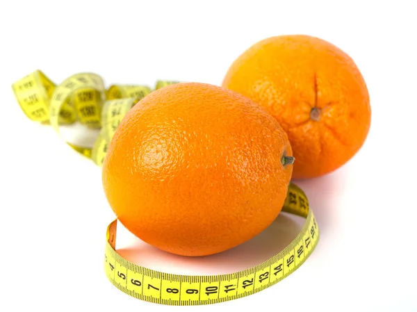 Πορτοκαλί Φρούτα Μέτρηση Απομονωμένα Λευκό Έννοια Της Δίαιτας Και Του — Φωτογραφία Αρχείου