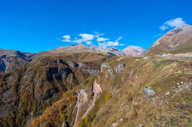 Güzel dağlar Dariali Gorge, Gürcistan Kafkasya