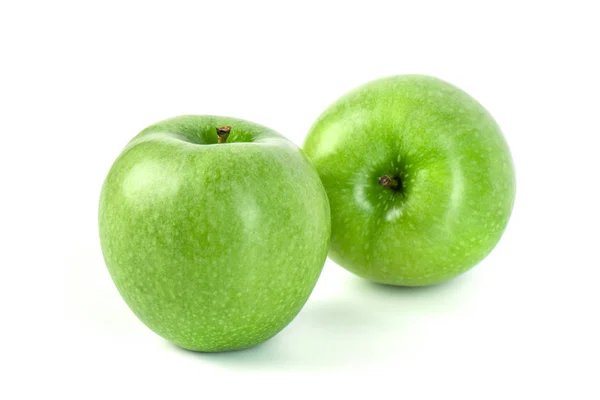 白色背景下完美的新鲜绿色苹果 — 图库照片