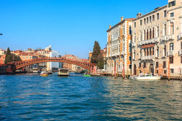 Venice, Italy - 15.03.2019 :Scenic view of Canal Grande in Venic — Stock Photo, Image