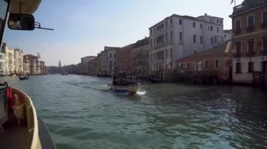 Venedik, Italya-15.03.2019: teknede büyük Kanal Görünümü