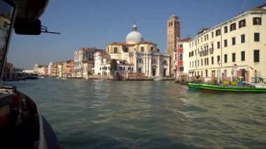 Venedik, Italya-15.03.2019: teknede büyük Kanal Görünümü