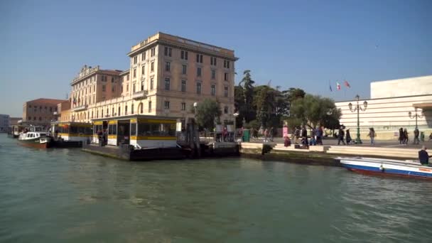 Venecia Italia 2019 Vista Del Gran Canal Desde Barco — Vídeos de Stock