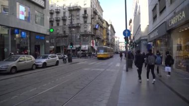 Milan, Italya-12.03.2019: Milano tramvay toplu taşıma