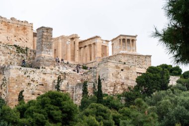Atina, Yunanistan - 25.04.2019: Akropolis'teki Partenon tapınağı