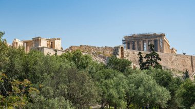Atina, Yunanistan 'daki Akropolis' teki Parthenon tapınağı