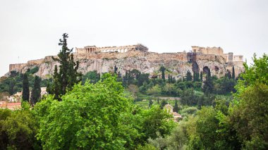 Atina, Yunanistan 'daki Akropolis' teki Parthenon tapınağı
