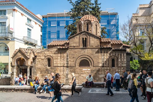 Atenas, Grecia - 26.04.2019: Iglesia de Panagia Kapnikarea, t — Foto de Stock