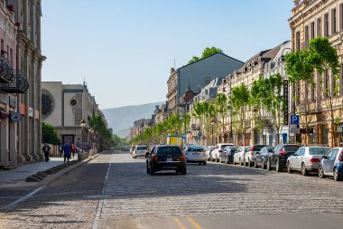 Tiflis, Gürcistan - 08.05.2019: Agmaşenbeli Bulvarı görünümü