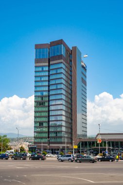 Tiflis, Gürcistan - 08.05.2019: Radisson Blu lüks otel skyscra