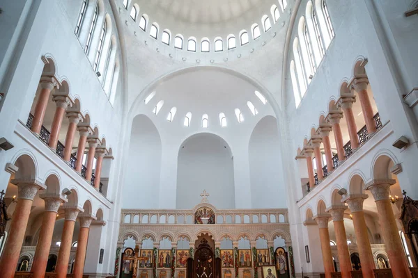 Interer der Kathedrale von Poti Soboro. es ist eine georgische orthodoxe chur — Stockfoto