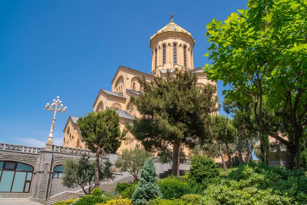 Holy Trinity Cathedral of Tbilisi (Sameba) - the main cathedral — Stock Photo, Image