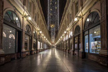 Brüksel, Belçika - 21.01.2019: Galeries Royales Saint-Huber