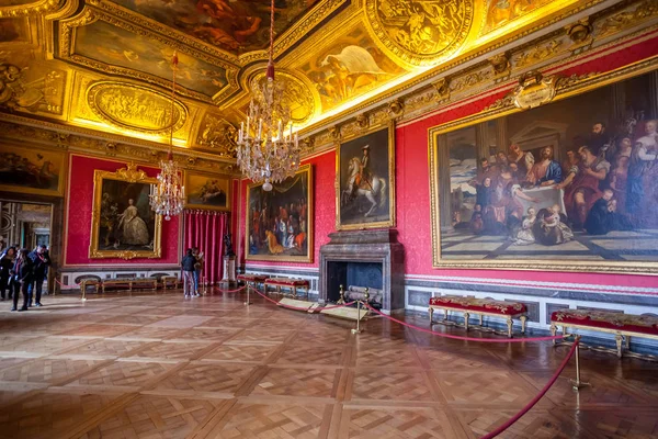 Versailles, Fransa - 19.01.2019: Chateau de Versaill'in İç
