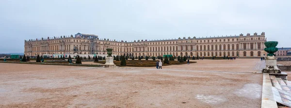 Versailles palota, Louis XIV király szimbóluma hatalom — Stock Fotó