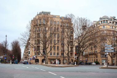 Paris, Fransa - 15.01.2019: Paris Sokakları, Fransa. Bina 