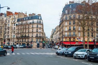 Paris, Fransa - 15.01.2019: Paris Sokakları, Fransa. Bina 