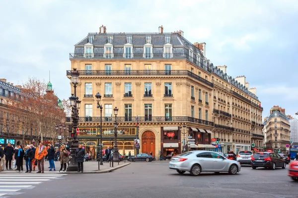 Paris, france - 17.01.2019: strassen von paris, france. Gebäude — Stockfoto