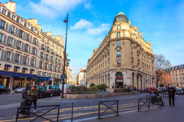 Paris, france - 17.01.2019: strassen von paris, france. Gebäude — Stockfoto