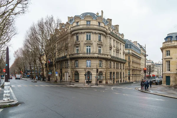 Paris, França - 20.01.2019: Ruas de Paris, França. edifícios — Fotografia de Stock